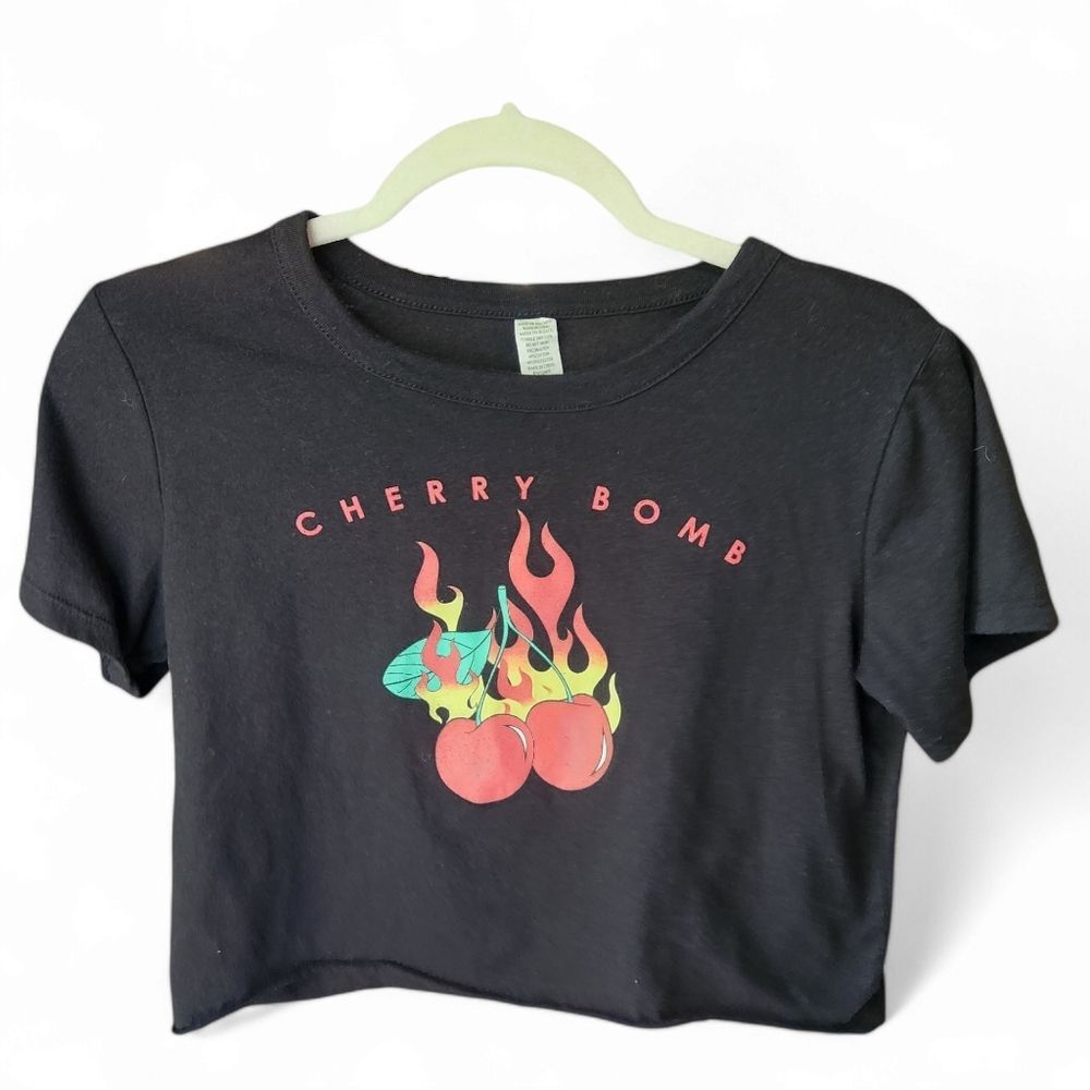 Cherry bomb crop t-shirt women's medium  Y2K throwback girly graphic cute